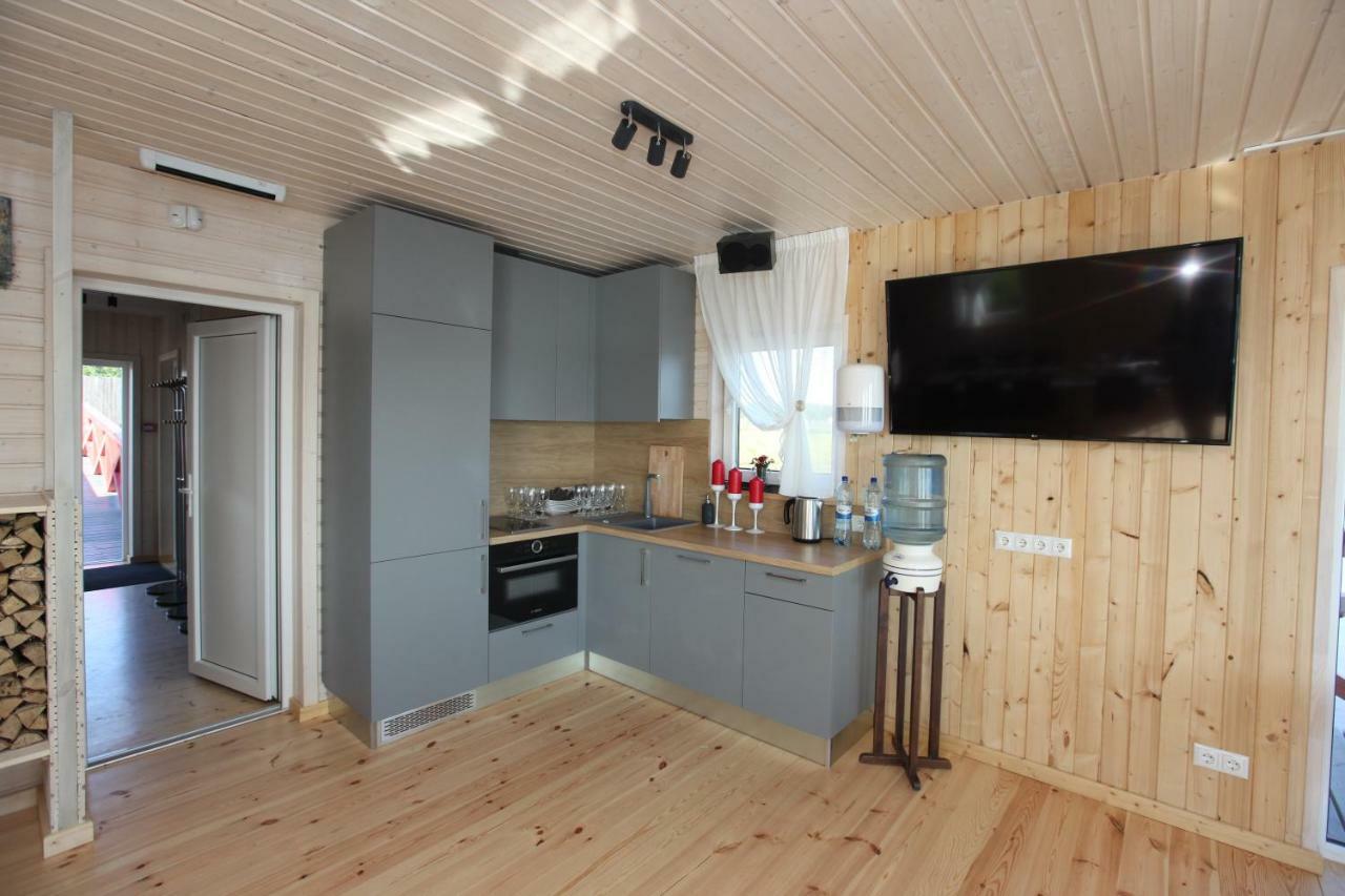 Karpu Dikis-Kempings Viesites Jaunmārupe Exteriör bild